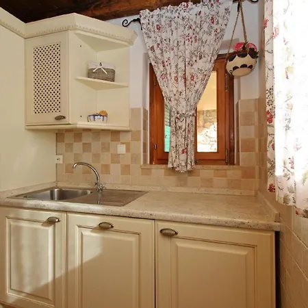 Renoviertes Steinhaus Mit Garten Und Pool Ideal Fuer Ein Erholsamen Urlaub Holiday home